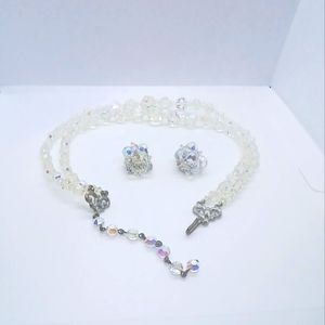 Superb vintage white crystal necklace with matching earrings
